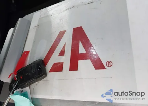 2015 Chevrolet Silverado 1500 1Lt z USA, uszkodzony, nr VIN 1GCVKREC2FZ237729